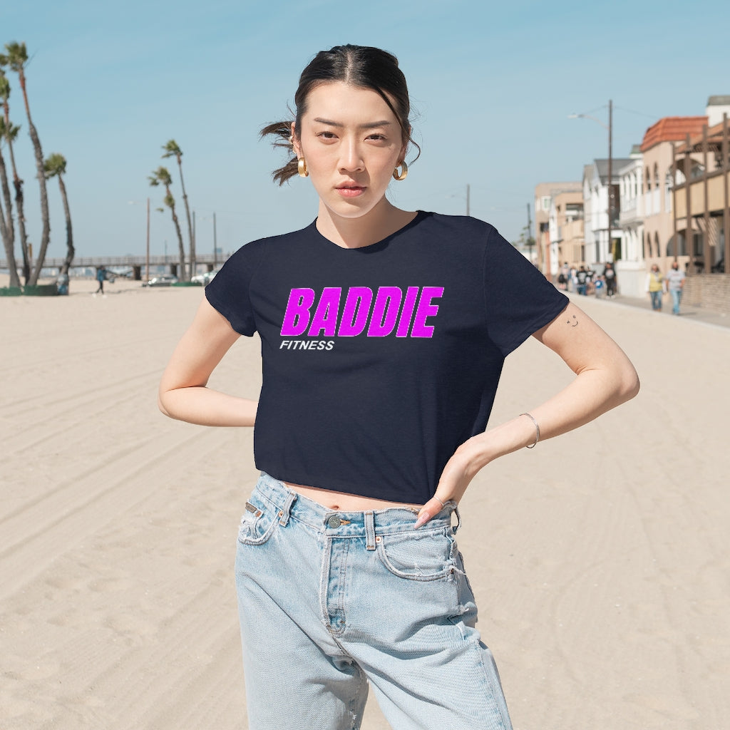 BADDIE WOMEN'S FLOWY CROPPED TEE